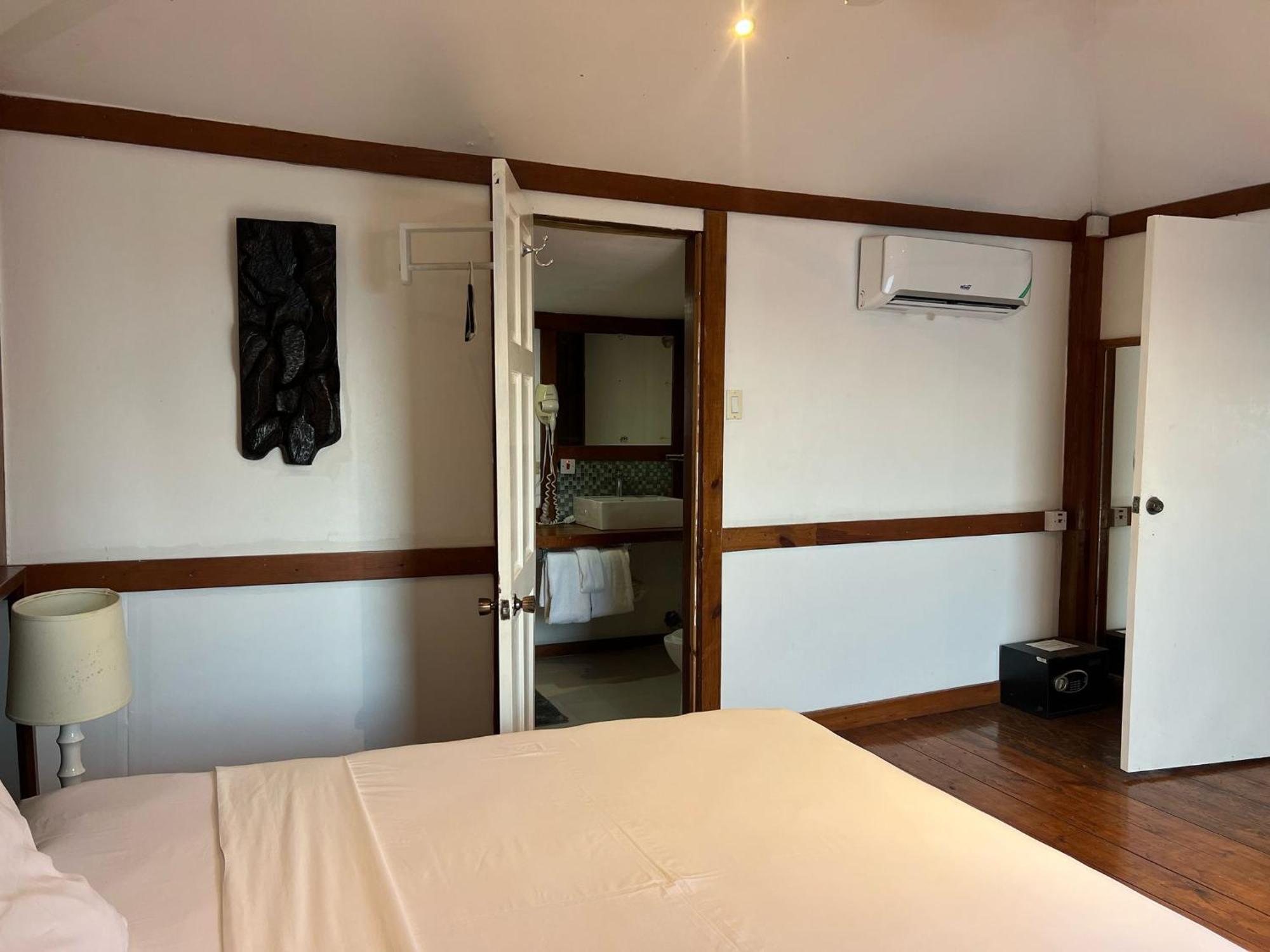 The Sea Cliff Hotel Resort & Spa Port Antonio Exterior photo
